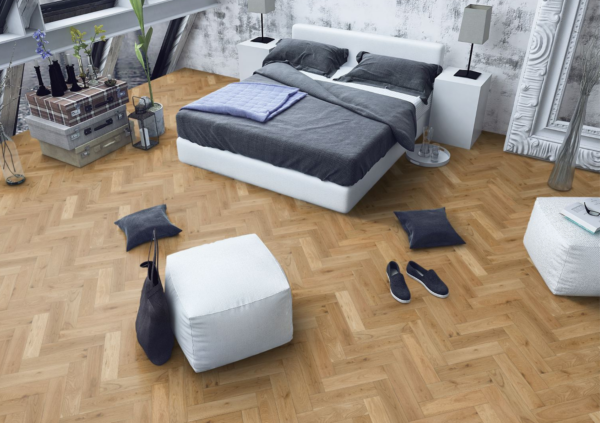 Natural Oak Matt Lacquered & Brushed Herringbone - Image 2