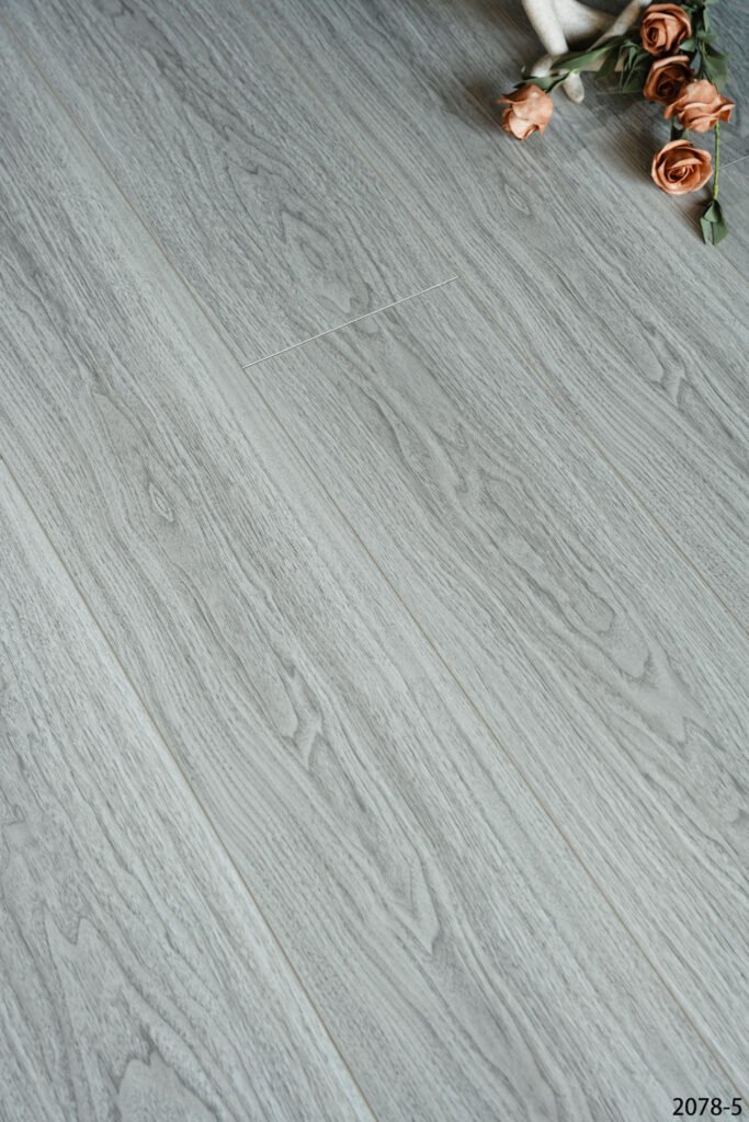 Oslo Grey Oak 12mm AC5 (2078-5/11.25)