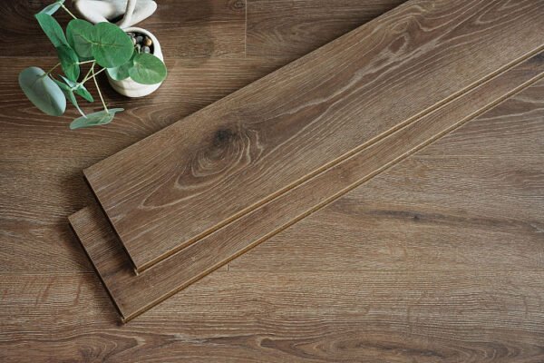 Urban Walnut (2054-6/11.25) 12mm - Image 3