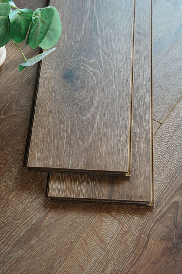 Urban Walnut (2054-6/11.25) 12mm - Image 2